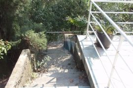 OPATIJA - 2 kuće na 1.425 m2, 100 m od mora, pogled!, Opatija, House