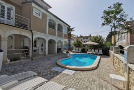 FUNTANA-EKSKLUZIVAN APARTMANSKI OBJEKAT, Vrsar, بيت