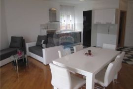 Martinkovac,luksuzni stan za najam,3s+db, Rijeka, Appartement