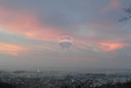 ZAGREB - kuća u podsljemenskoj zoni, zapad, Zagreb, Дом