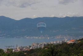 Pulac - namještena kuća s pogledom i vrtom !, Rijeka, بيت