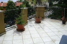 OPATIJA - VOLOSKO, POGLED, BALKON, 50 m. OD MORA, Opatija, Appartamento