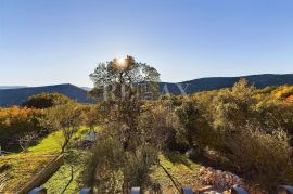 Bribir - kamena kuća za renovaciju s pogledom, Vinodolska Općina, Kuća