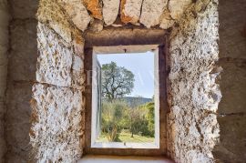 Bribir - kamena kuća za renovaciju s pogledom, Vinodolska Općina, Kuća