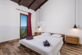 Prekrasna vila s bazenom  u Poljanama, Opatija - Okolica, Famiglia