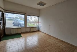 Velika Gorica, Zakup poslovnog prostora, 57 m2 i 2 PM, Velika Gorica, Propriété commerciale