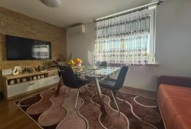 Stan u centru Umaga, Umag, Apartamento