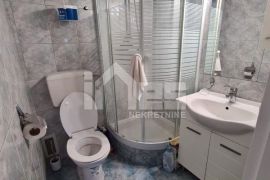 Apartman u samom centru Pule na 6 katu, Pula, Flat