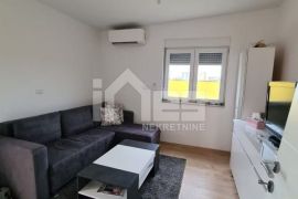 Apartman u samom centru Pule na 6 katu, Pula, Flat