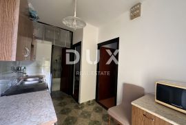 ZADAR, SABUNIKE - Kuća sa 3 apartmana, Privlaka, Ev