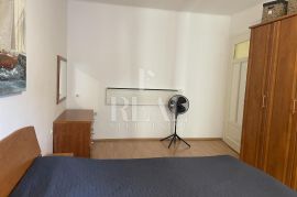 Prodaja adaptiranog stana na Belvederu 2S+DB  71.73 M2, Rijeka, Flat