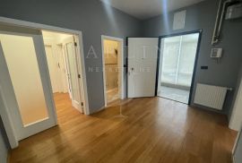 STAN, NAJAM, ZAGREB, ŠESTINE, 120 m2, 3.5 sobni, Zagreb, Appartamento