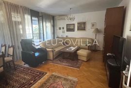 Zagreb, Petrova, četverosoban stan s garažom NKP 130 m2, Zagreb, Daire