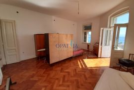 Opatija 1. red do mora dvoetažni stan 114.55 m2, Opatija, Appartment