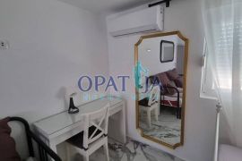 Zadar, stari grad stan 75m² renoviran 200m do mora, Zadar, Appartment