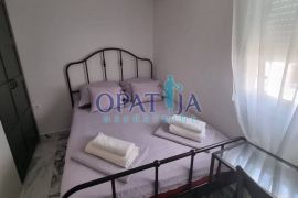 Zadar, stari grad stan 75m² renoviran 200m do mora, Zadar, Appartment