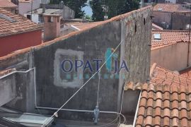 Zadar, stari grad stan 75m² renoviran 200m do mora, Zadar, Appartment