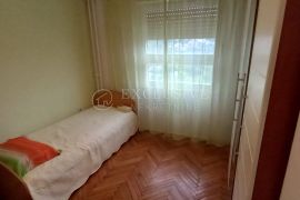 Rijeka, Rastočine, 3s+db 86 m2 sa balkonom i pogledom na more, Rijeka, Daire