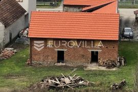 Velika,SNIZENO, kuća sa dvije pomoćne zgrade, Velika, Haus