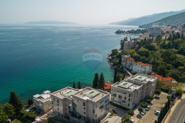 Opatija, luksuzan stan prvi red do mora u novogradnji, Opatija, Appartamento