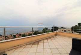 OPATIJA- stan 3S+DB, garaža, terasa, pogled na more, Opatija, Wohnung