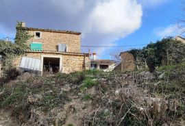 Istra, Motovun okolica - samostojeća autohtona kuća sa otvorenim pogledom na Motovun, Motovun, بيت