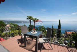 OPATIJA - vila s 4 apartmana, Opatija, Kuća