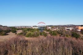 PULA OKOLICA, 3 građevinska zemljišta na mirnoj lokaciji, Pula, Land