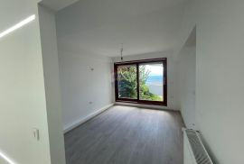 OPATIJA - PROSTRANI STAN 156 m2 NA PRVOM KATU, Opatija, Stan