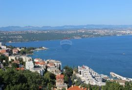 OPATIJA - PROSTRANI STAN 156 m2 NA PRVOM KATU, Opatija, Stan