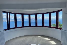 OPATIJA - PROSTRANI STAN 156 m2 NA PRVOM KATU, Opatija, Stan