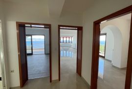 OPATIJA - PROSTRANI STAN 156 m2 NA PRVOM KATU, Opatija, Stan