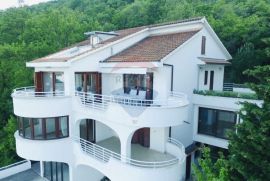 OPATIJA - STAN S APARTMANOM NA MIRNOJ LOKACIJI, PREKRASAN POGLED, Opatija, Διαμέρισμα