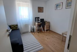 Monvidal stan sa centralnim grijanjem 54m2, 2S+DB !, Pula, Apartamento