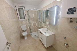 Novogradnja 200m od mora, Novi Vinodolski, Apartamento