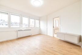 Zagreb, Jarun, potpuno novoadaptirani dvosoban stan, NKP 67 m2 + GPM, Zagreb, Appartamento