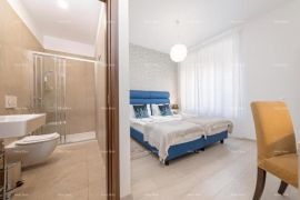 Stan Na prodaju stan, površine 107,14 m², Pula, Pula, Διαμέρισμα