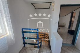 Vir - Restoran + stambeni objekt 361m2! Novo u ponudi! 399000€, Vir, Casa