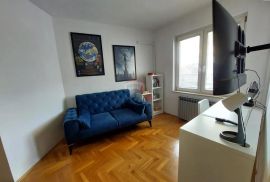 Zagreb, Trešnjevka, dvosobni stan 64 m2 s balkonom, Zagreb, Wohnung