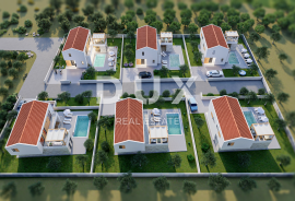 ZADAR, RTINA - Projekt s dozvolama za gradnju 6 luksuznih vila, Ražanac, Terreno