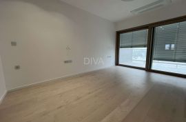 Luksuzni penthouse u Pilarevoj ulici (VIRTUALNA ŠETNJA I VIDEO PRILOG), Slavonski Brod, Wohnung