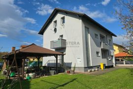 Kuća PRODAJA-CENTAR, 4 stana 355 m2, Zaprešić, Famiglia