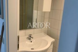 Jadranovo, novouređeni apartman, 45 m², Crikvenica, Kвартира