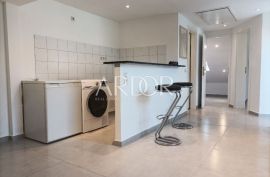 Jadranovo, novouređeni apartman, 45 m², Crikvenica, Kвартира