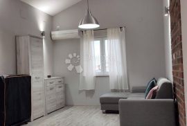 ŽABORIĆ- PREDIVNA APARTMANSKA KUĆA S POGLEDOM NA MORE, Šibenik - Okolica, Σπίτι