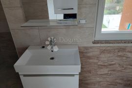 Maisonette Apartment Seawiew, Rab, شقة