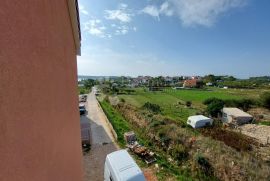 Maisonette Apartment Seawiew, Rab, شقة