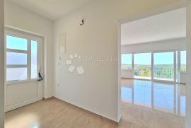 SARŠONI NOVOGRADNJA Stan br. 3, J/I 82.75m2, Viškovo, Appartment