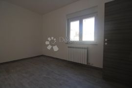 STAN U NOVOGRADNJI 3S+DB SA GARAŽOM!, Rijeka, Flat