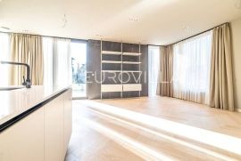 Zagreb, Jelenovac luksuzan četverosoban penthouse NOVOGRADNJA, Zagreb, Appartement